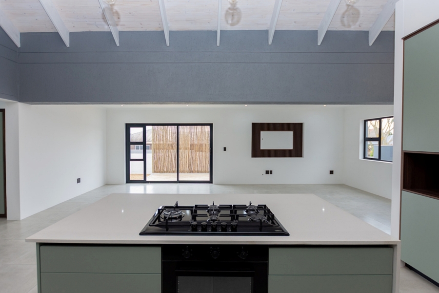 3 Bedroom Property for Sale in Myburgh Park Western Cape